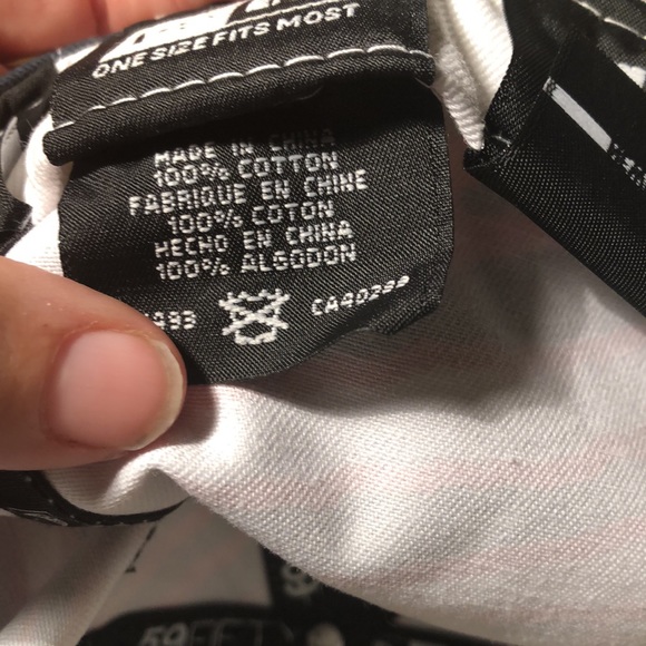 COPY - Minnesota Twins Zubaz Fitted Hat - Picture 6 of 7